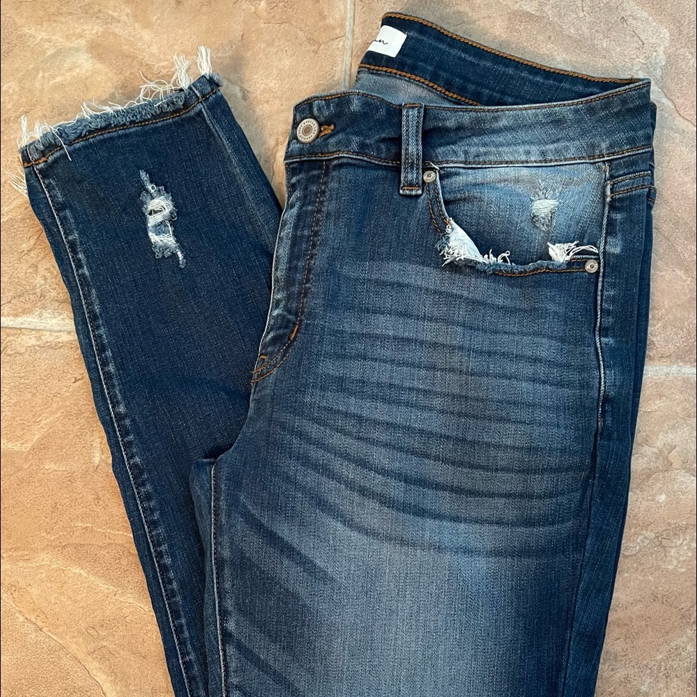 KanCan dark Blue Skinny Jeans size 15/31